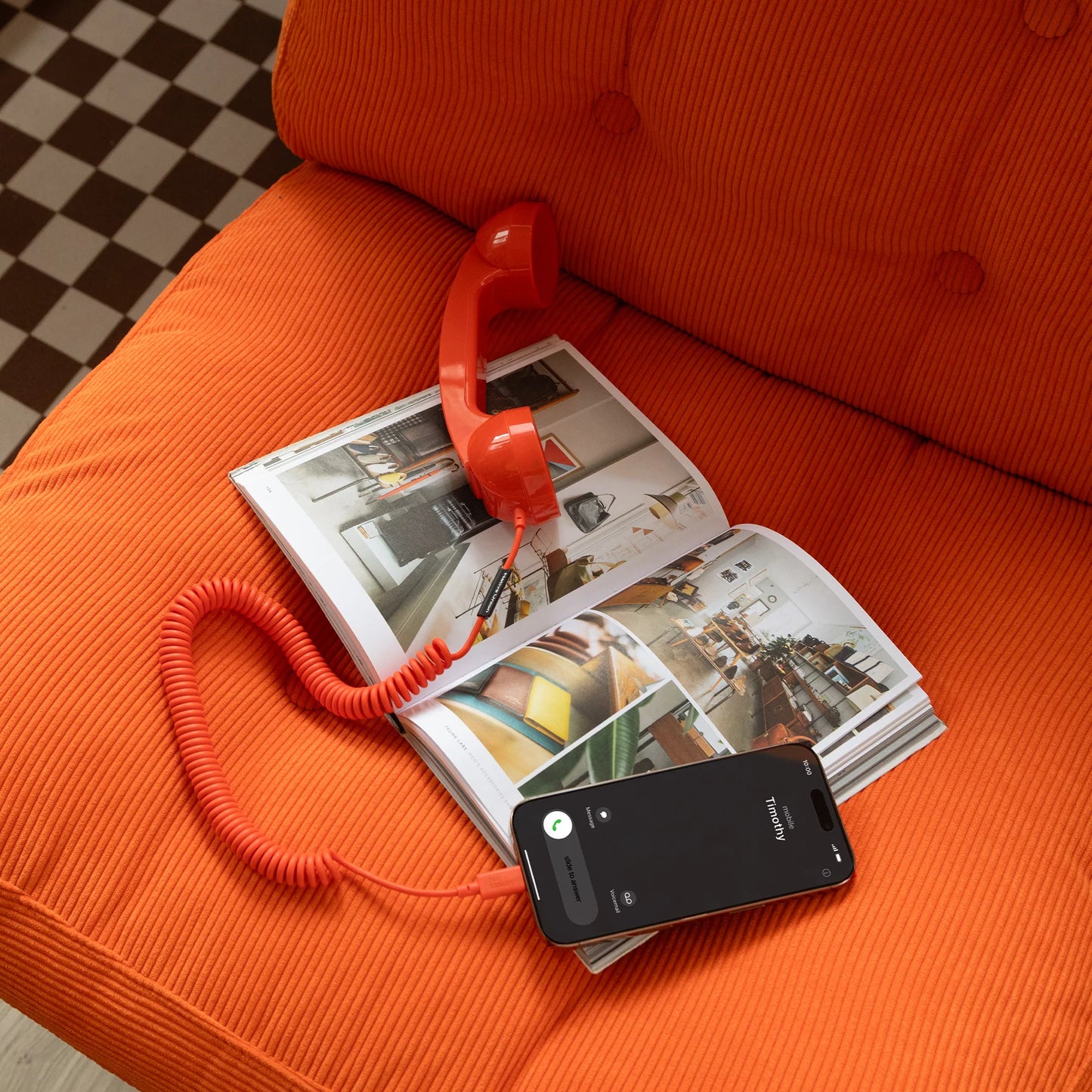 POP PHONE | ALARM RED