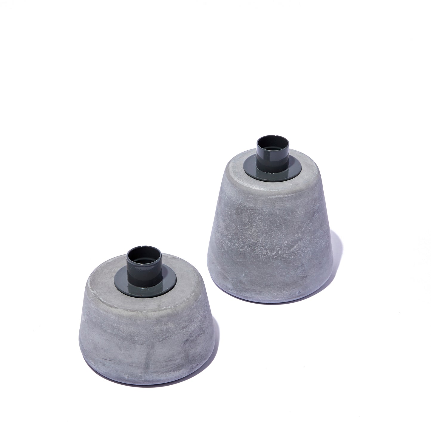 CONE CANDLEHOLDER LOW | GREY