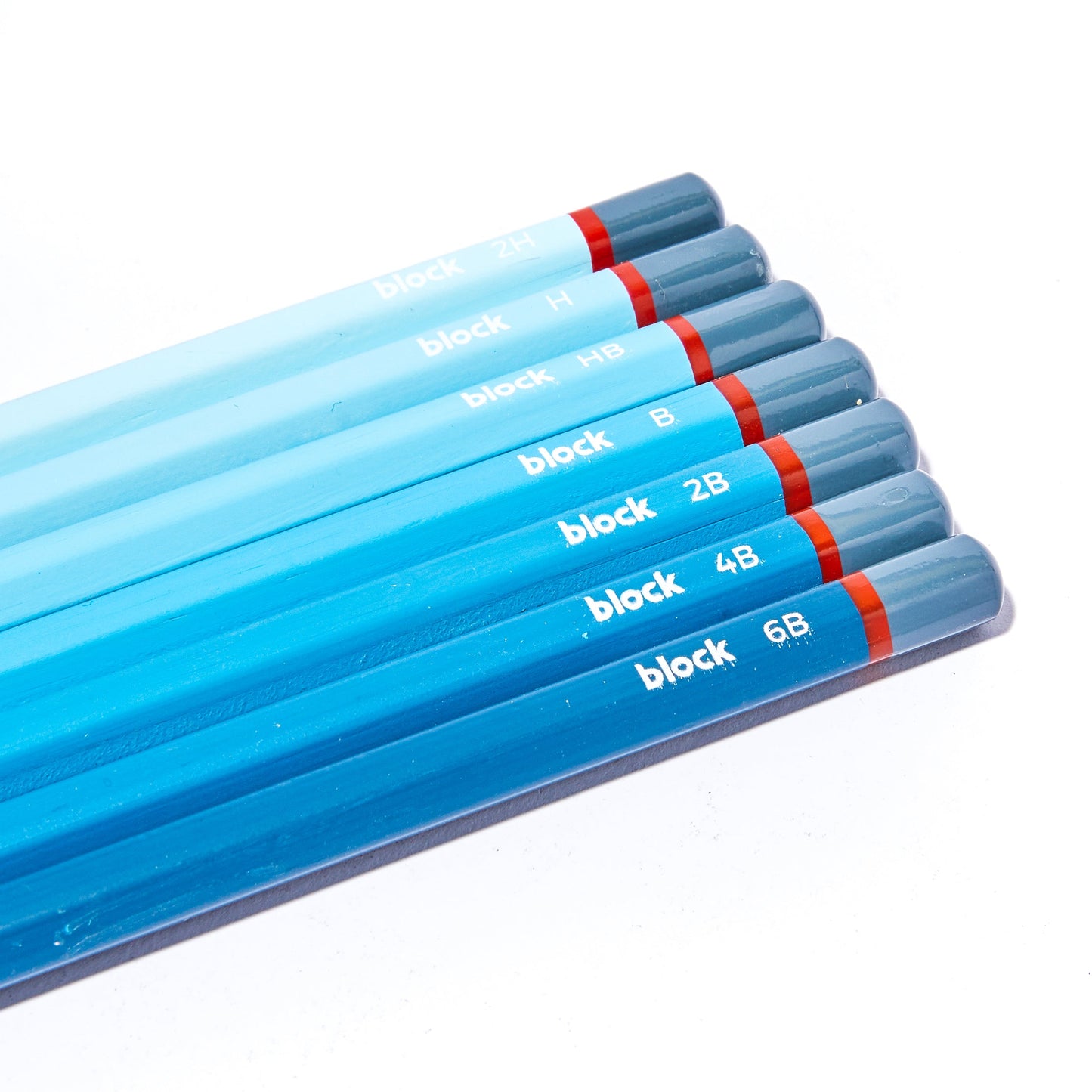 GRADIENT SKETCHING PENCILS | BLUE