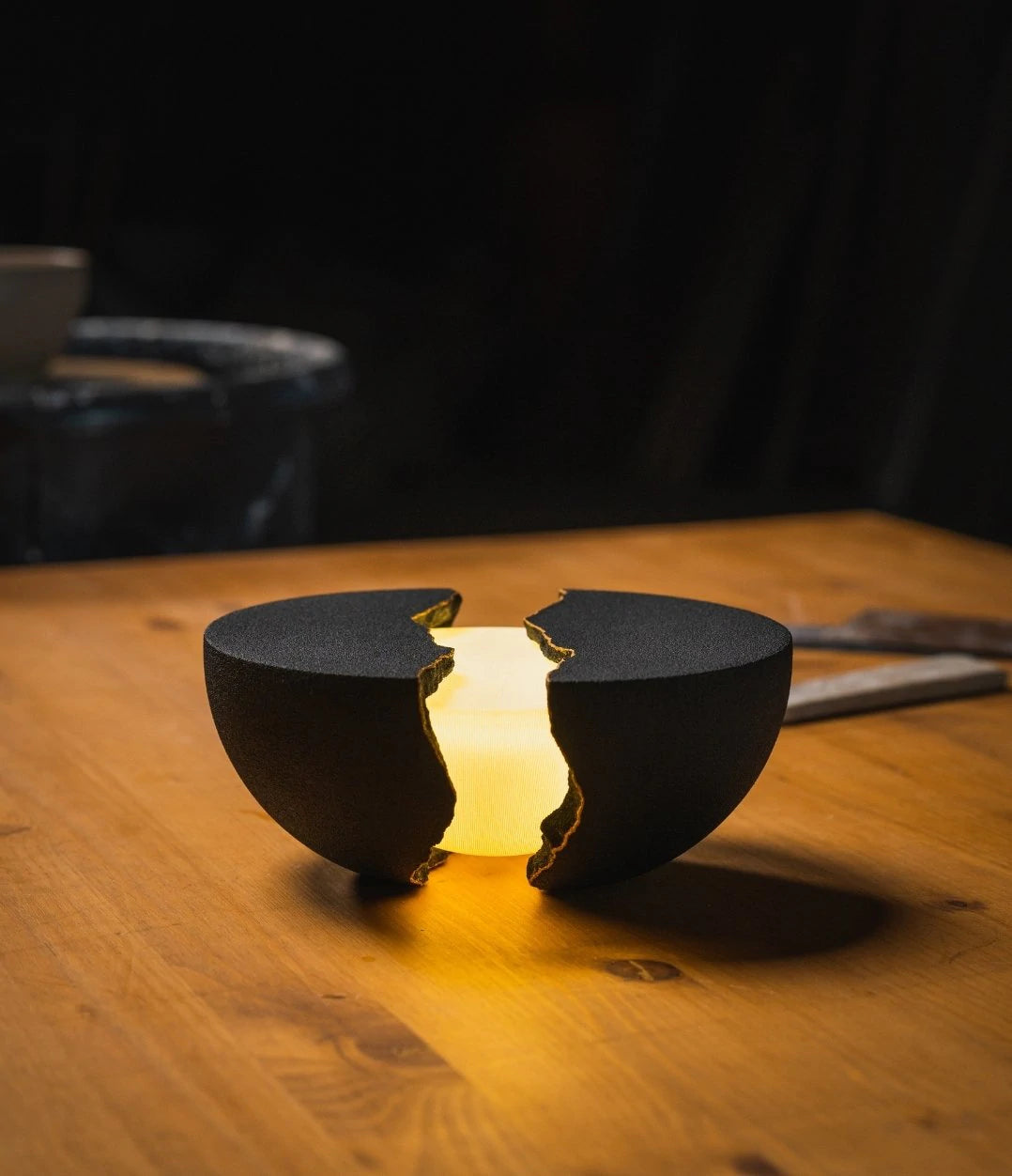 TENO LIGHT SPEAKER | LAVA BLACK