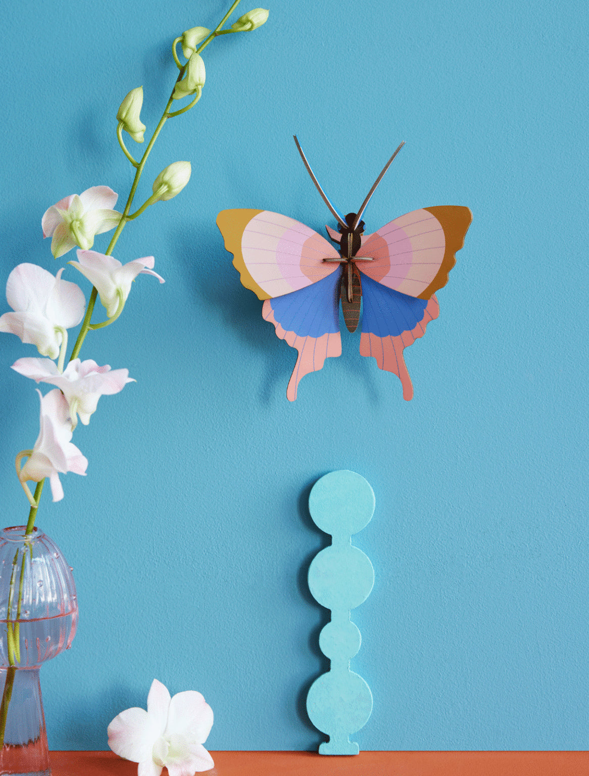 WALL ART | GOLD RIM BUTTERFLY