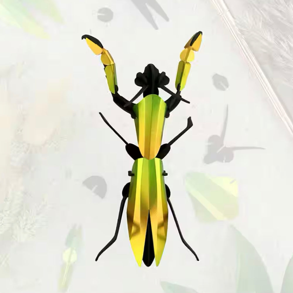 PRAYING MANTIS | GREEN METALLIC