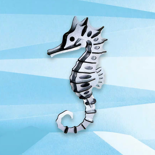 SEAHORSE LARGE | HAMMERED SILVER