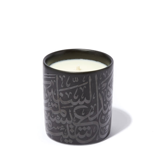 MUSEUM CALLIGRAPHY CANDLE | DARK